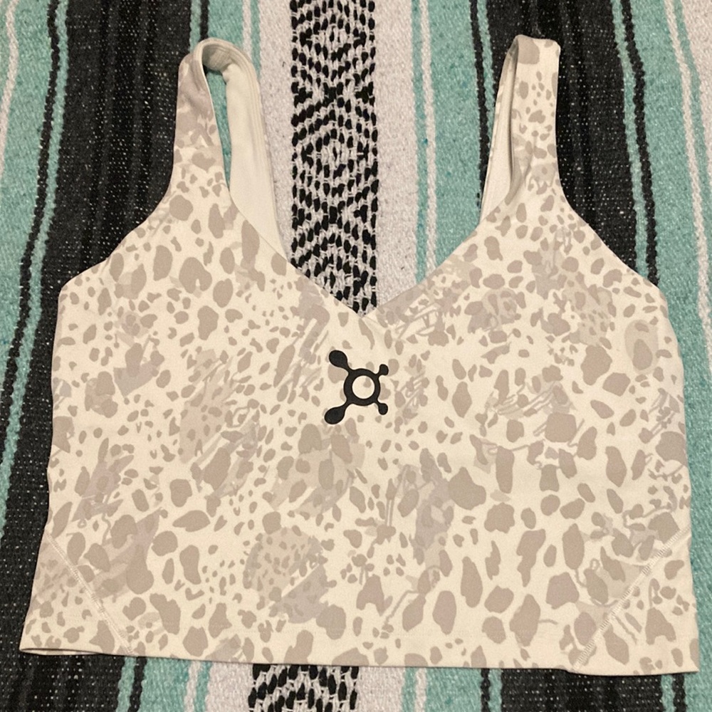Orangetheory X Lululemon align top🧡